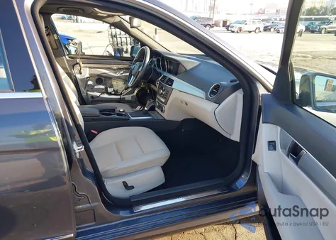 2014 Mercedes-Benz C 250 Sport from USA, damaged, VIN WDDGF4HB0EA961151